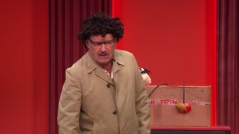 LOL Last One Laughing UK S02E05 The Seagull and the Frankfurter 1080p AMZN WEB-DL DDP5 1 H 264-RAWR