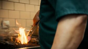 Kitchen Nightmares US S10E01 1080p HEVC x265-MeGusta